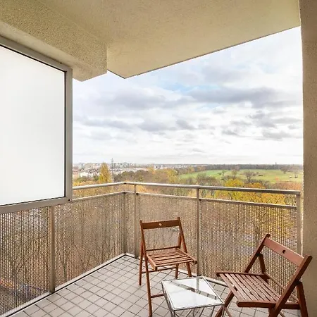 Apartamento Aleja Wyscigowa Comfort By Bookinghost *