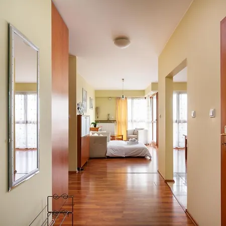 Aleja Wyscigowa Comfort By Bookinghost