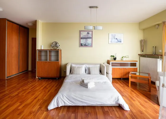 Lejlighed Aleja Wyscigowa Comfort By Bookinghost